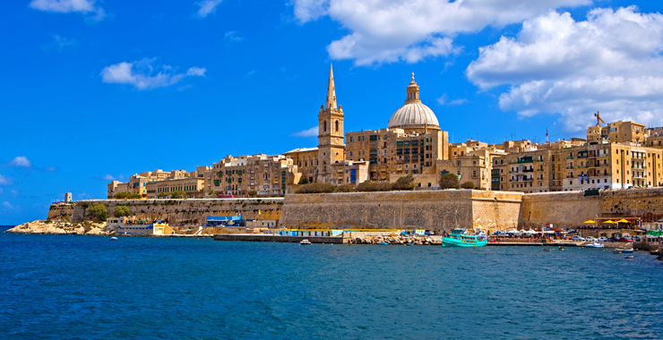 MALTA AT THE CROSSROADS OF ARAB AND EUROPEAN INFLUENCES